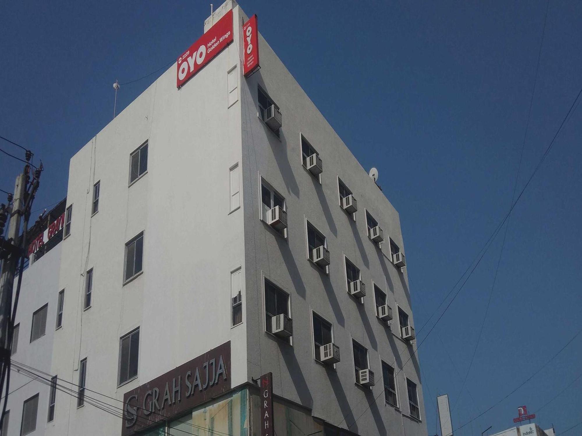 أُودايبور Oyo Flagship Hotel Golden Wings المظهر الخارجي الصورة