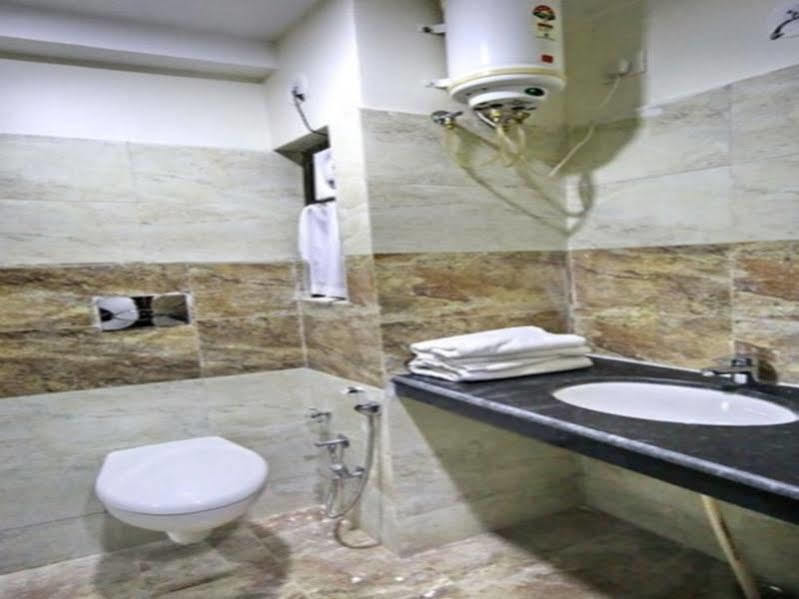 Hotel O Golden Wings أُودايبور المظهر الخارجي الصورة